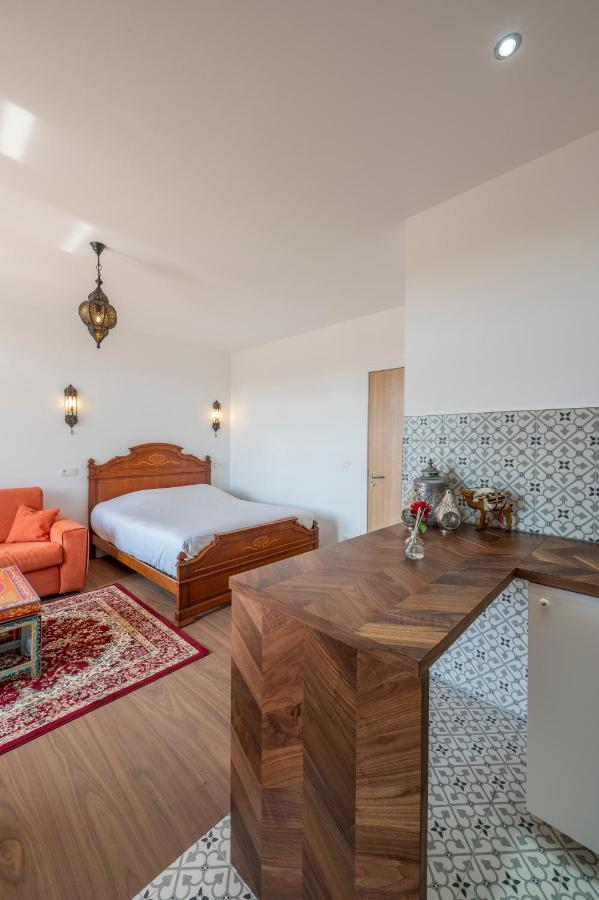 Le Petit Riad Vilvoorde Luaran gambar